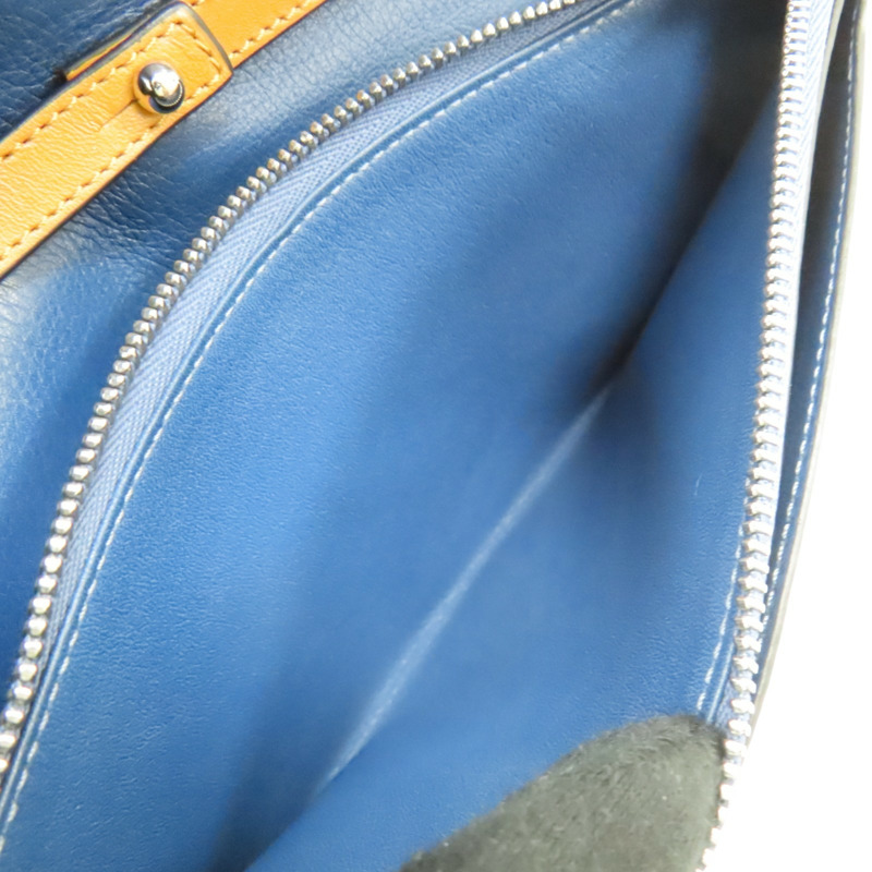 黃色 牛皮 Anagram WOC 肩背包 【LOEWE 羅威】 124.12.U51 8256-2