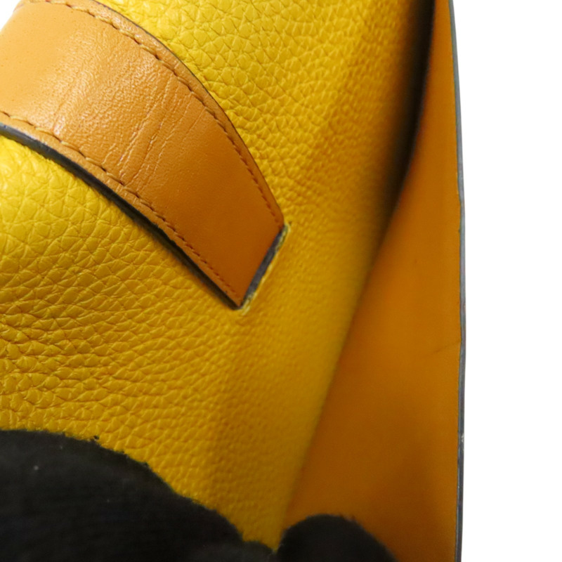 黃色 牛皮 Anagram WOC 肩背包 【LOEWE 羅威】 124.12.U51 8256-6