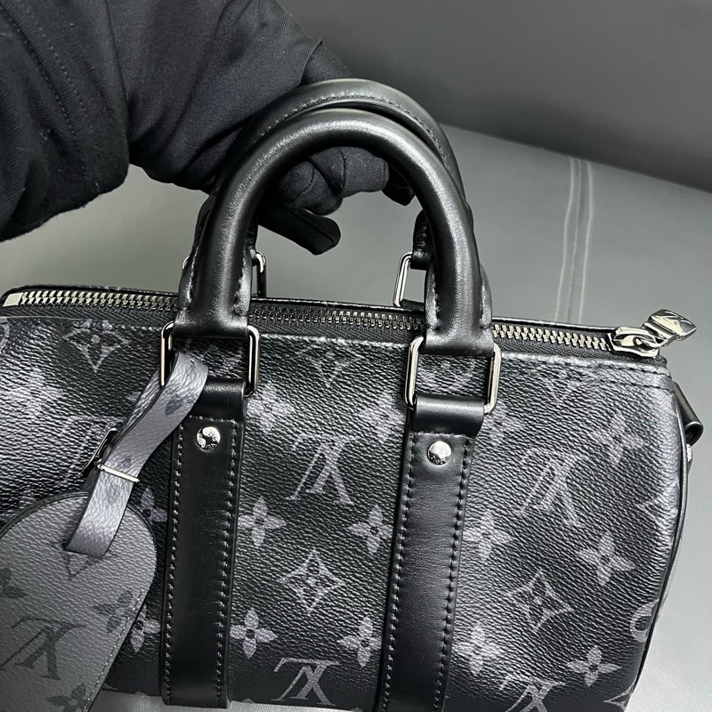 Louis Vuitton Keepall 25 黑武士-5
