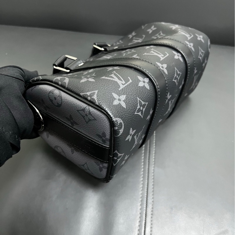 Louis Vuitton Keepall 25 黑武士-12