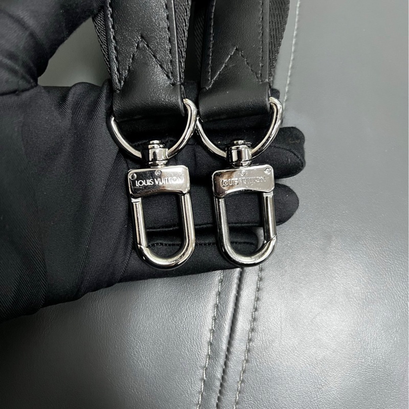 Louis Vuitton Keepall 25 黑武士-20