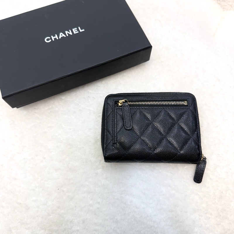 香奈兒多用短夾Chanel黑金荔枝皮大ㄇ拉對開短夾AP4652-1