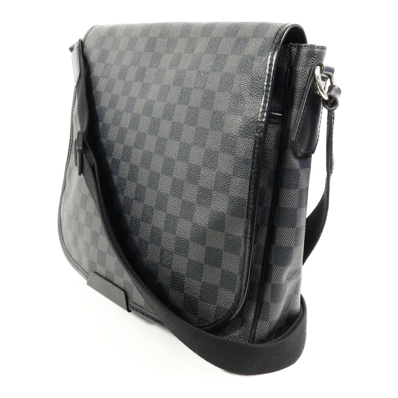 LOUIS VUITTON Damier Graghite Daniel MM肩背袋-2