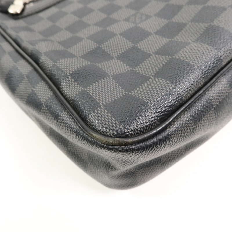 LOUIS VUITTON Damier Graghite Daniel MM肩背袋-12