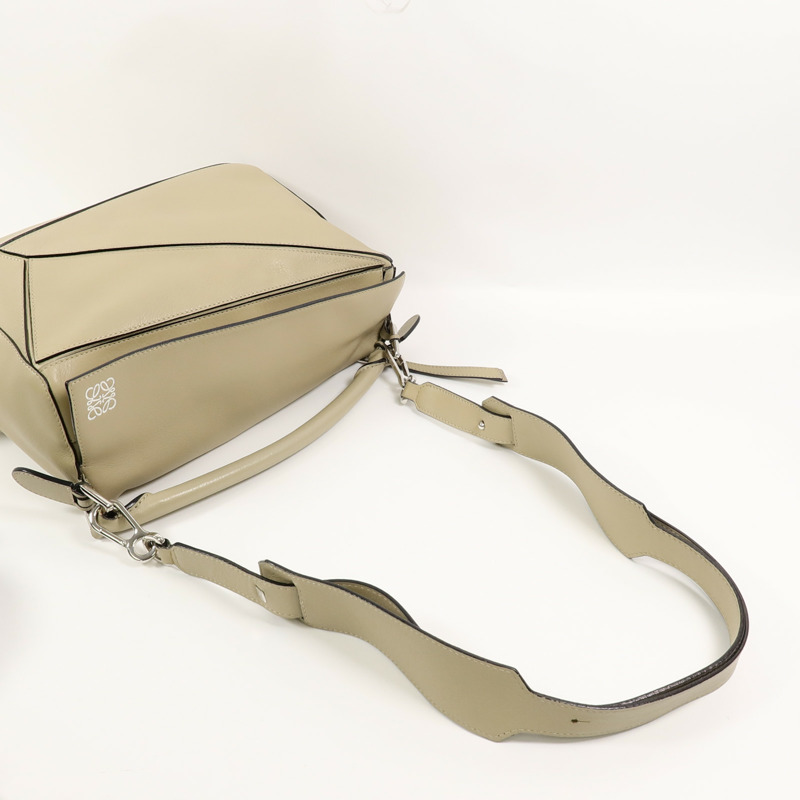 LOEWE 牛皮皮革Puzzle Medium手挽肩背兩用袋-7