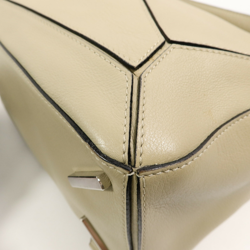 LOEWE 牛皮皮革Puzzle Medium手挽肩背兩用袋-9