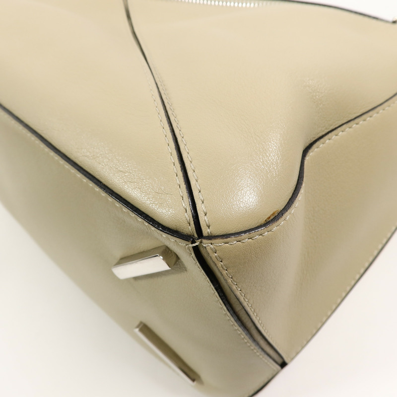 LOEWE 牛皮皮革Puzzle Medium手挽肩背兩用袋-11