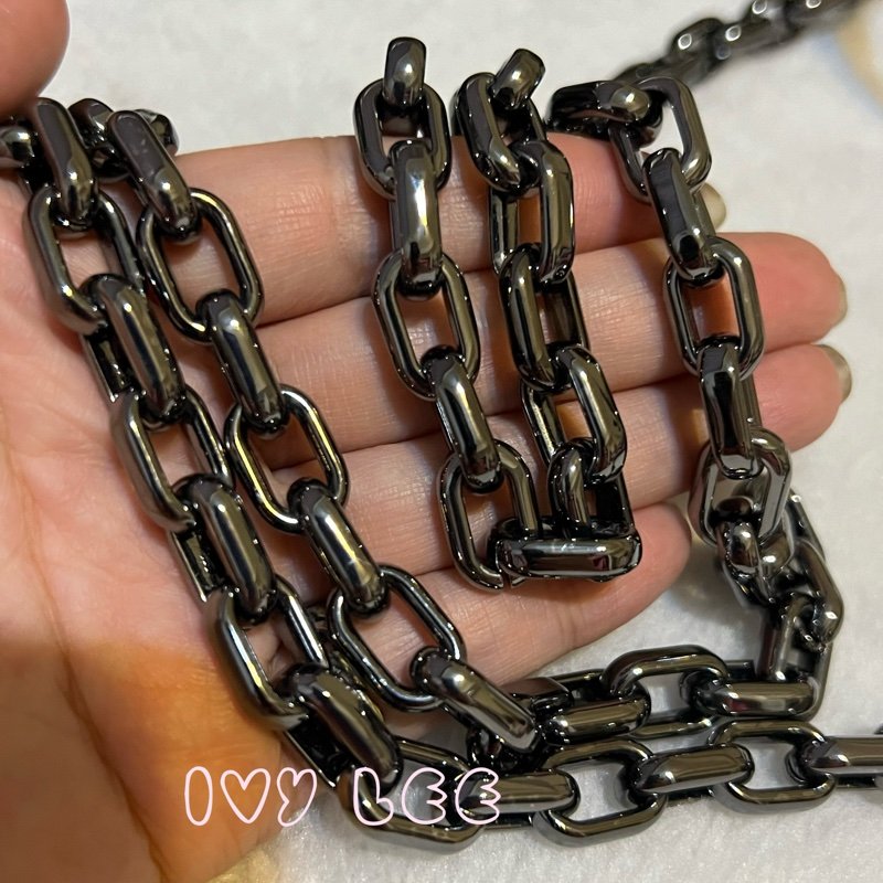 MICHAEL KORS 30H9UOEL6K Cece V形 山行紋路絎縫金屬皮革 斜背包 肩背包 鍊帶包 二手精品 Michael Kors 《夫妻的世界》韓素希同款-35