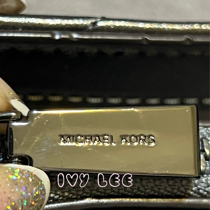 MICHAEL KORS 30H9UOEL6K Cece V形 山行紋路絎縫金屬皮革 斜背包 肩背包 鍊帶包 二手精品 Michael Kors 《夫妻的世界》韓素希同款-36