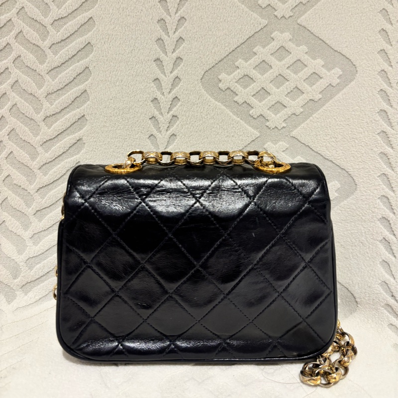 Chanel香奈兒中古雕花鏈條雙c釦-1