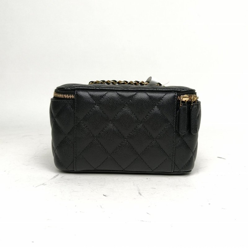 CHANEL 經典款長盒子化妝包黑色荔枝牛皮31開金扣肩背包-2