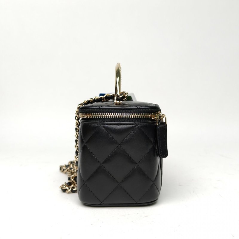 CHANEL 24K長盒子化妝包黑色羊皮淺金扣單皮穿鏈肩背包-1