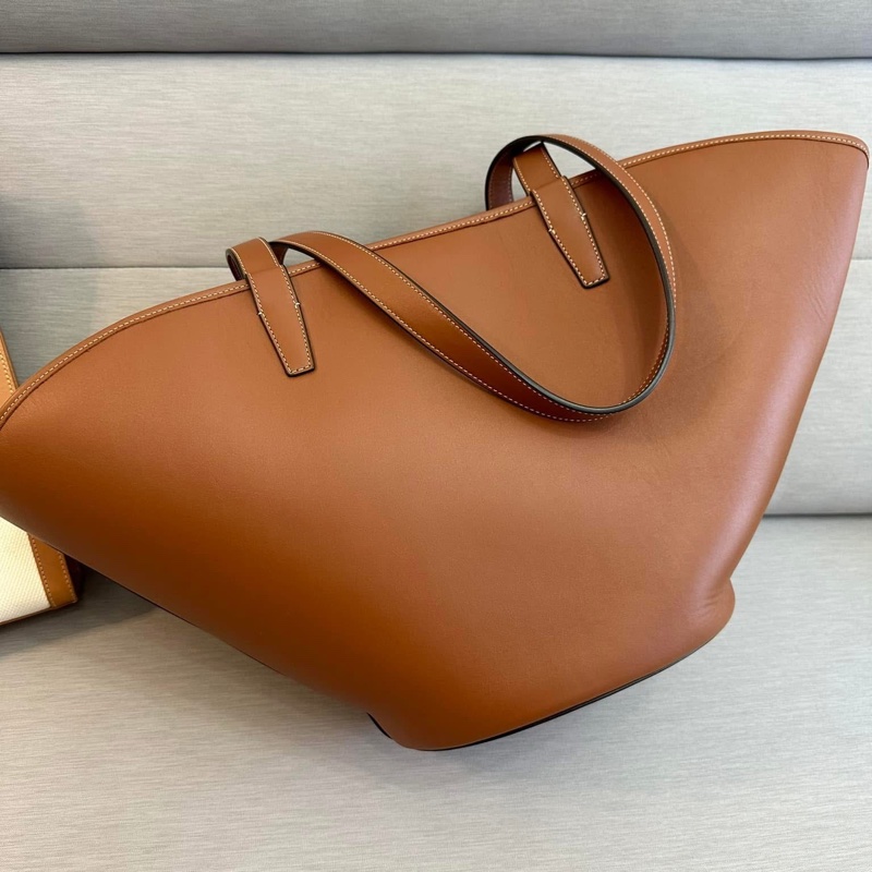 Celine 牛皮扇形手提/肩背托特包-5