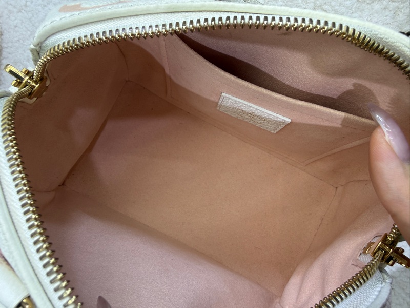 限定款LV Speedy 20 草莓牛奶系列 奶油系-5