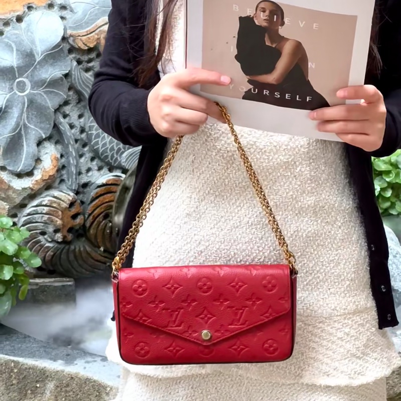 路易威登LV紅色壓紋牛皮Pochette Felicie信封三合❤️鍊條斜背包 WOC M82609-2