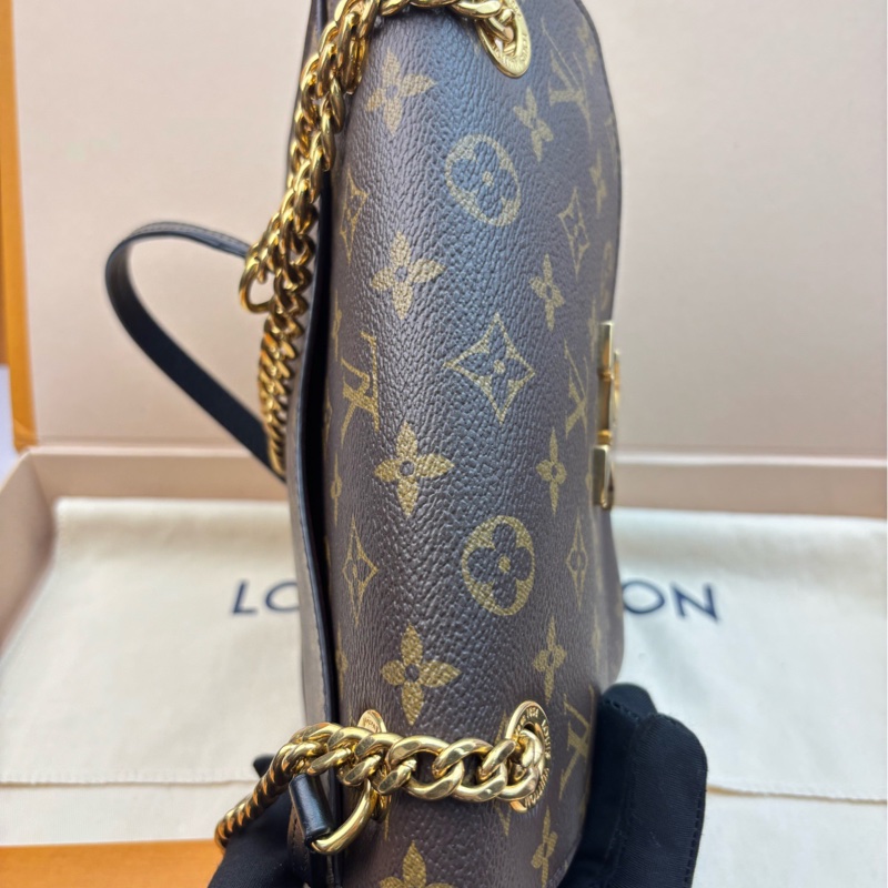 LV/路易威登 Passy老花郵差包 芯片款-1