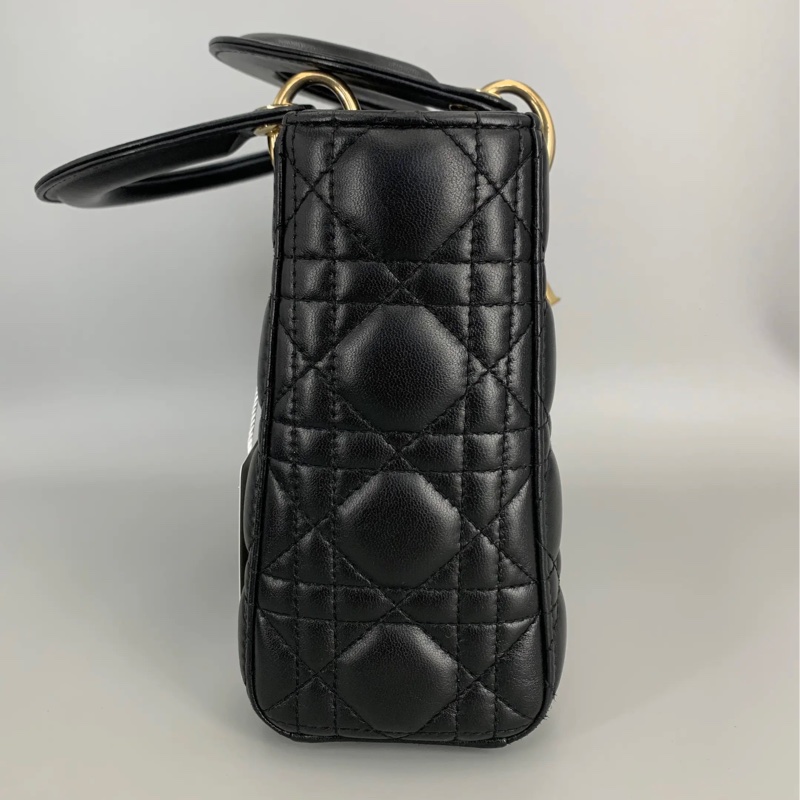 Dior 戴妃四格黑金羊皮-3