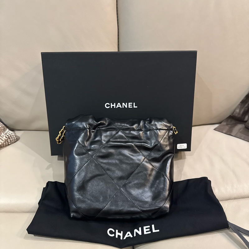 Chanel 香奈兒 22 bag mini/斜背包/黑金款/晶片款/全新全配-3