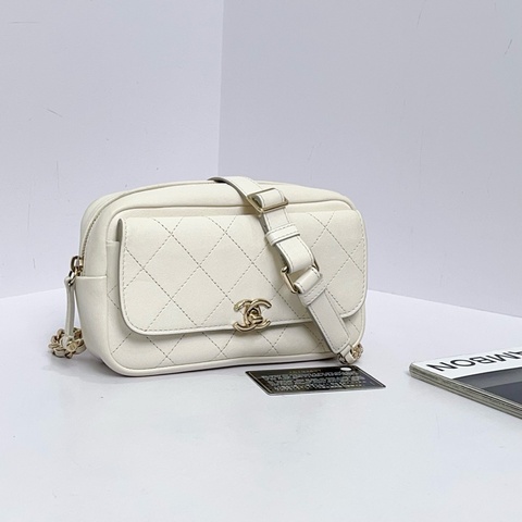 CHANEL/香奈兒 白金相機包鏈條腰包 26開有卡
