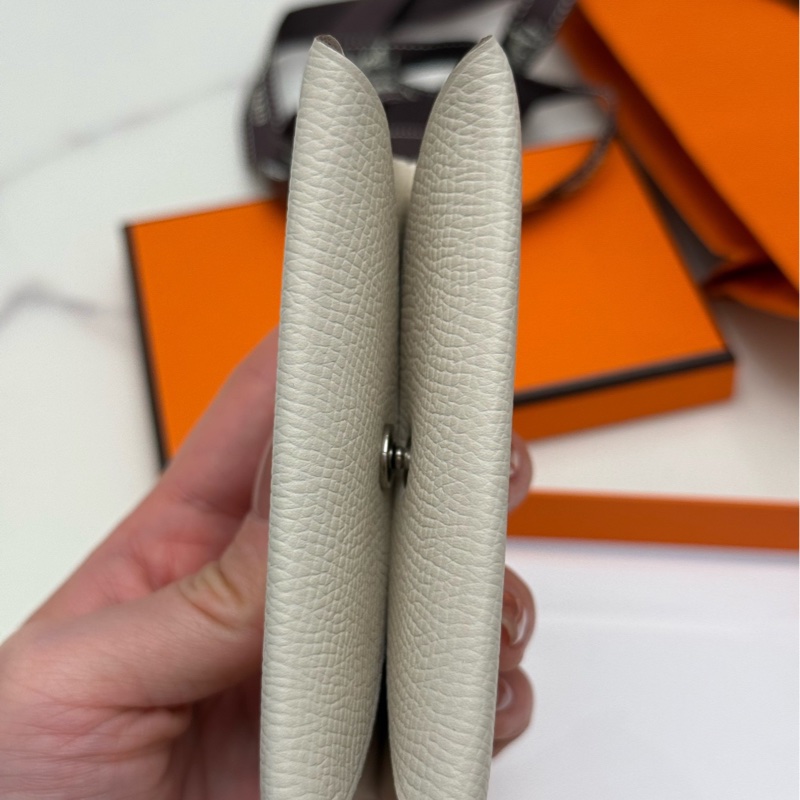 全新w刻24年Hermes愛馬仕奶昔白銀扣卡包 帶盒-5