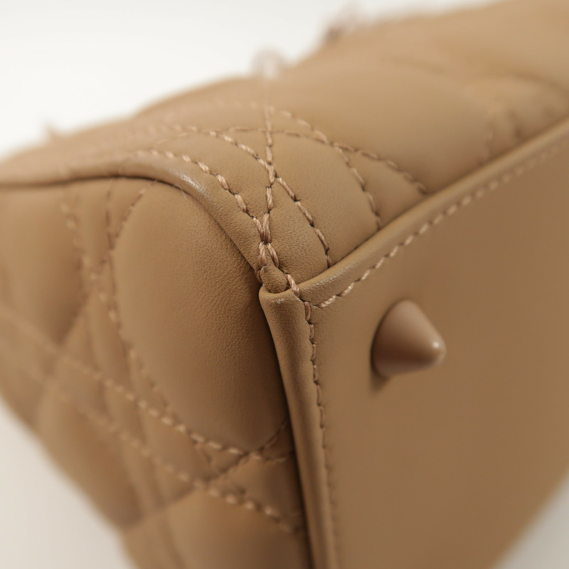 Dior 牛皮皮革Lady Dior Medium手挽肩背兩用袋-10