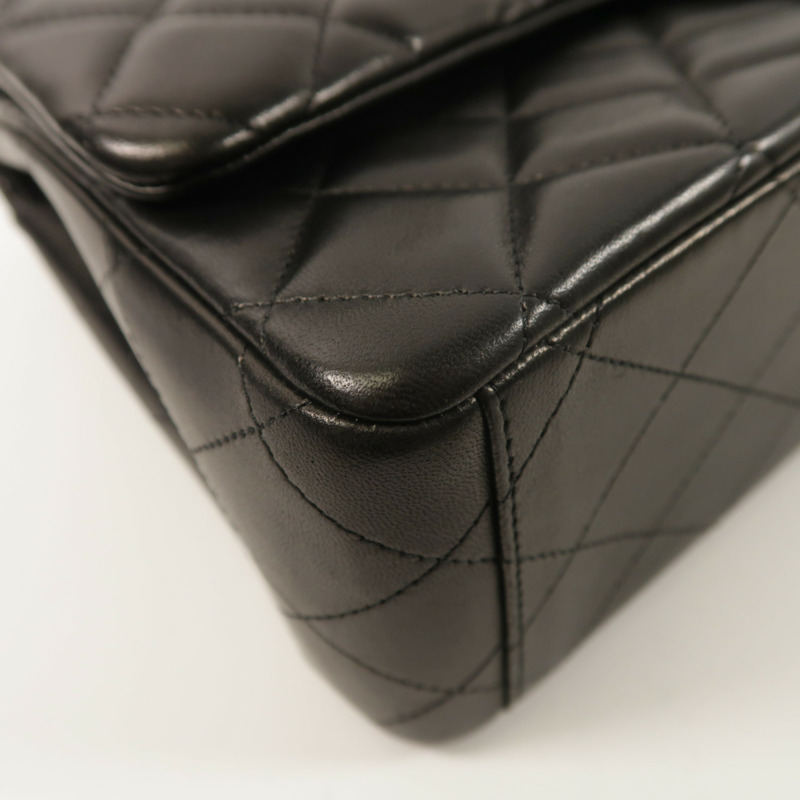 CHANEL 羊皮皮革Maxi Classic鏈帶肩背袋-13