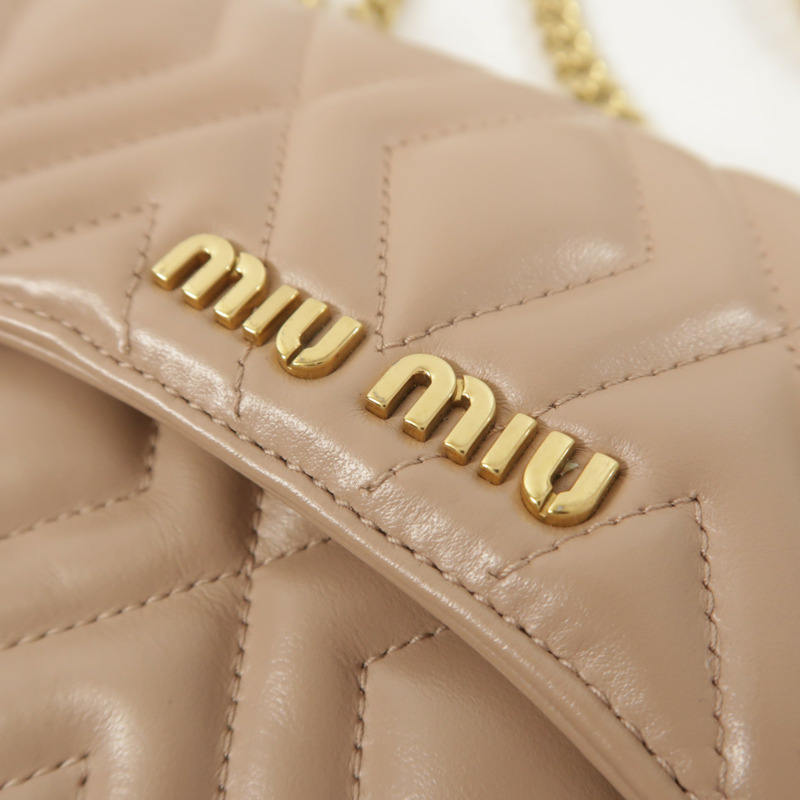 Miu Miu 羊皮皮革Chain Shoulder鏈帶肩背袋-8