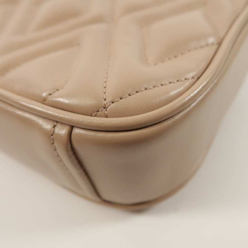 Miu Miu 羊皮皮革Chain Shoulder鏈帶肩背袋-11