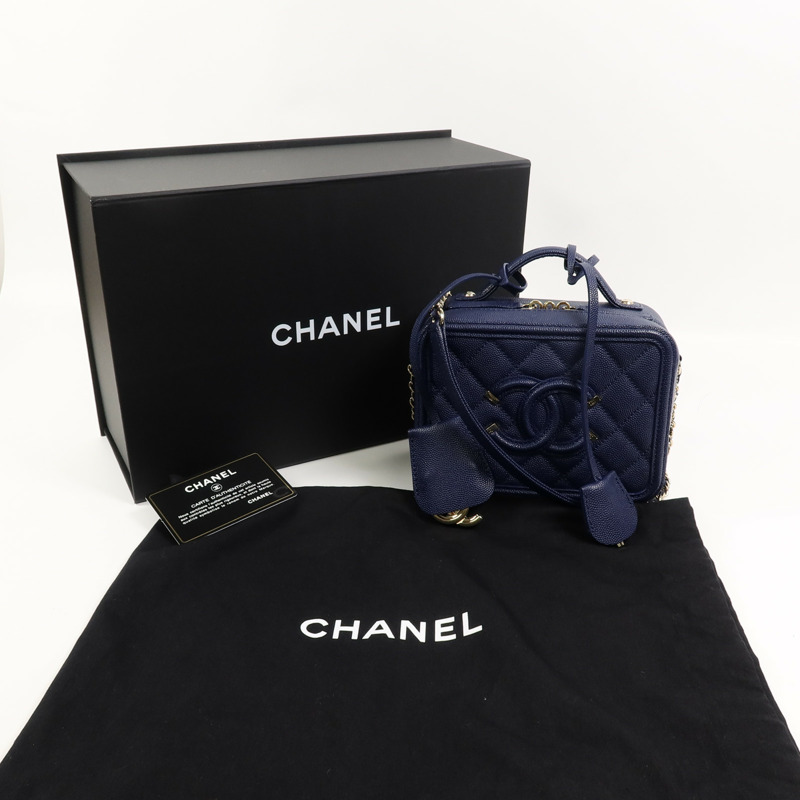 CHANEL 牛皮皮革CC Filigree Vanity Case手挽肩背兩用袋-11