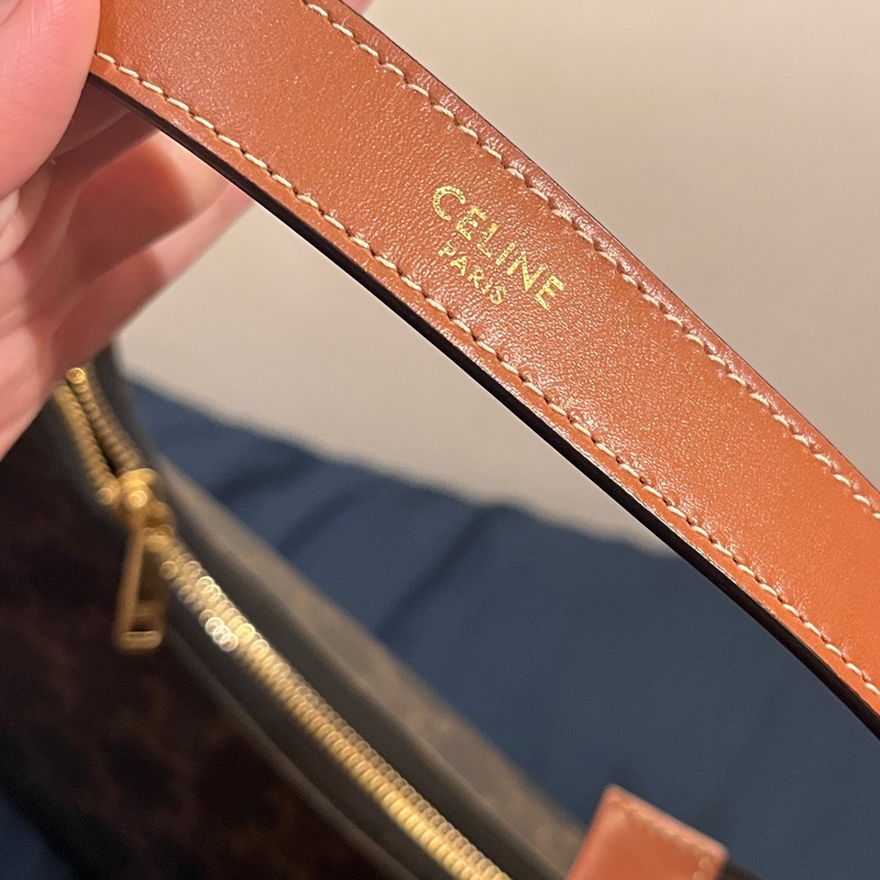 celine ava凱旋門老花 肩背包 現貨-6