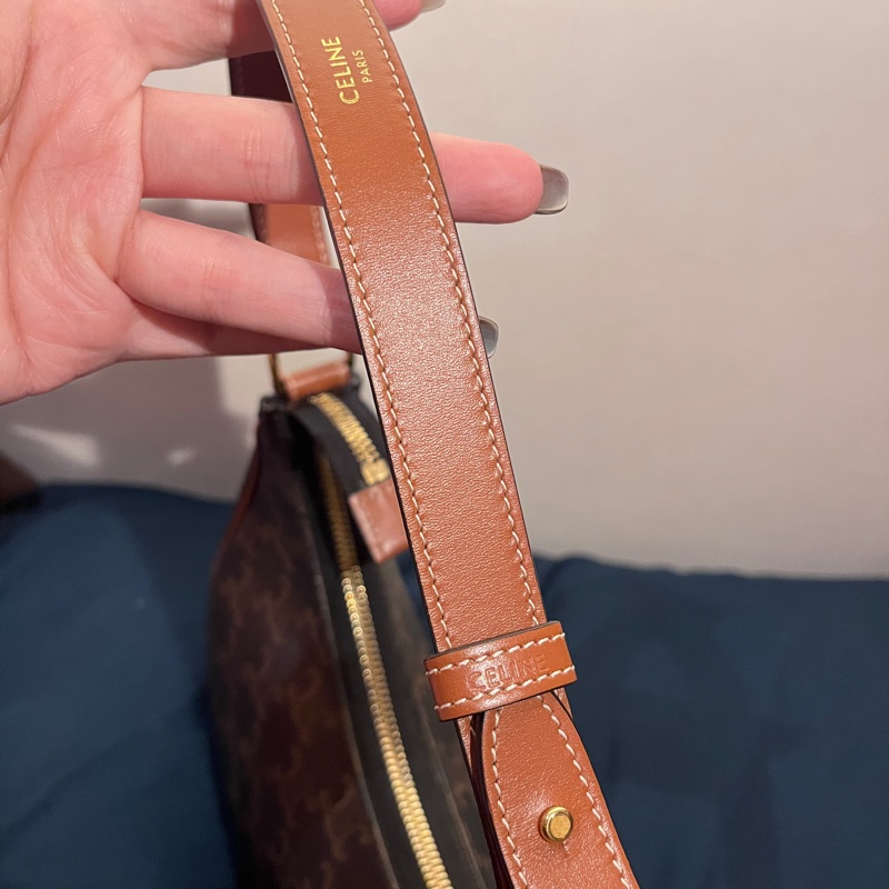 celine ava凱旋門老花 肩背包 現貨-16