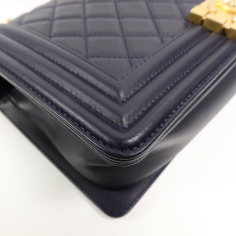 CHANEL 羊皮皮革Boy 25鏈帶肩背袋-10