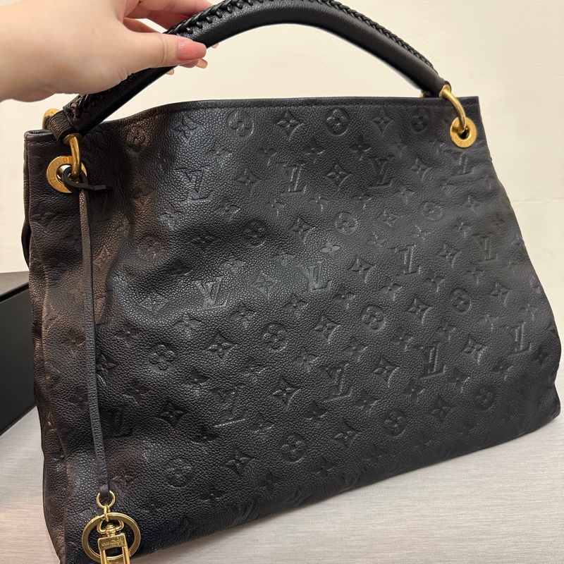 LV Artsy 全皮革手提肩背包-5