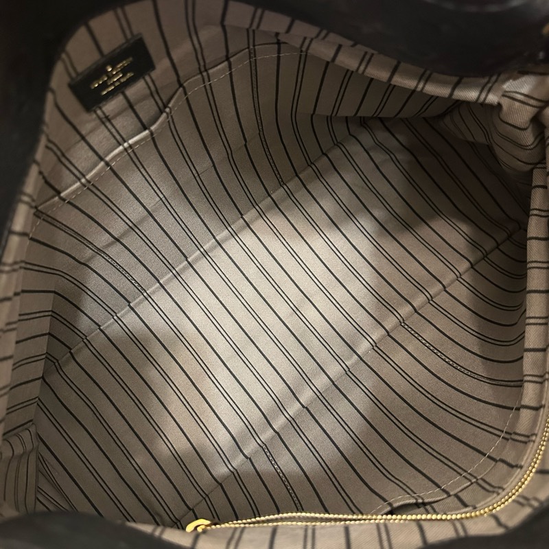 LV Artsy 全皮革手提肩背包-18