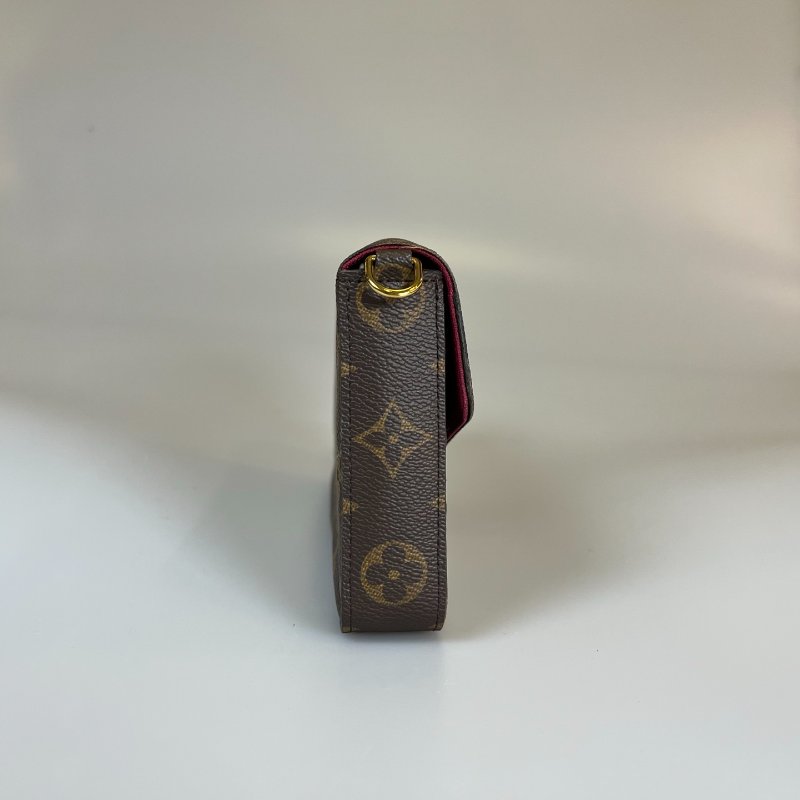 LV M81896 老花三合一包-2