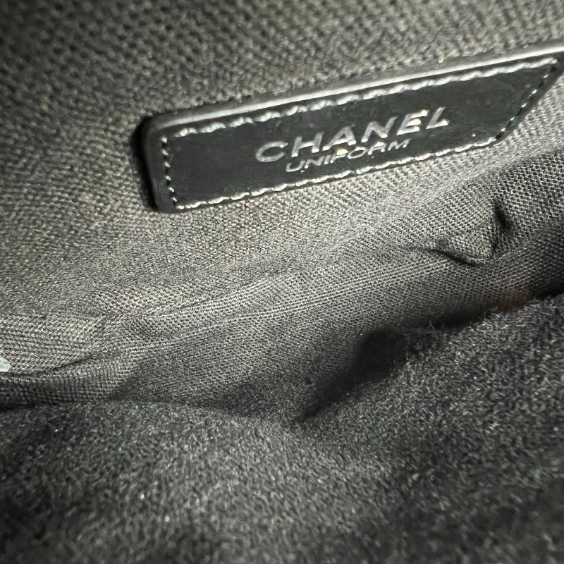 CHANEL 菱格紋櫃姐包 羊皮黑 32開-6