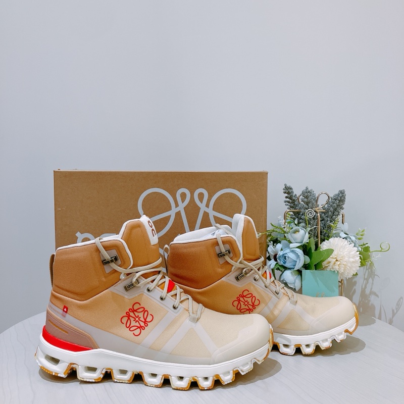 TK2038 LOEWE X ON羅意威聯乘On運動漸變橙色跑鞋 39鞋碼 RUNNING CLOUDROCK HIGH SNEAKER NARANJA DEGRADADO X GRADIENT #39 [NEW]-1