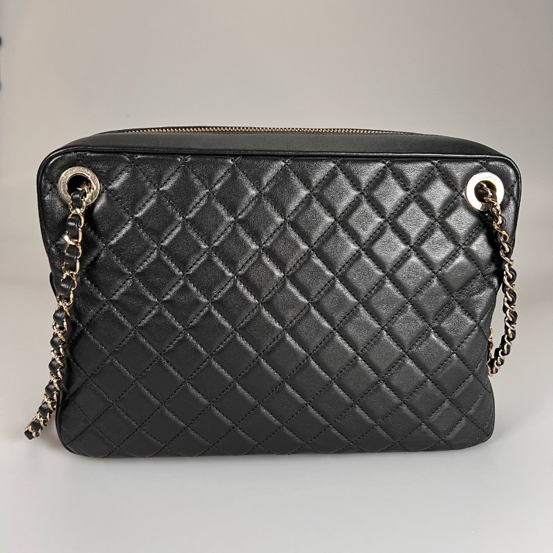 CHANEL 菱格肩背包牛皮黑 保卡款26開-2