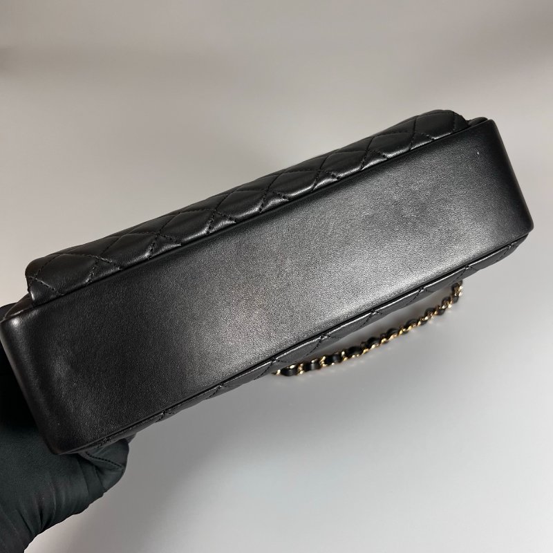 CHANEL 菱格肩背包牛皮黑 保卡款26開-5