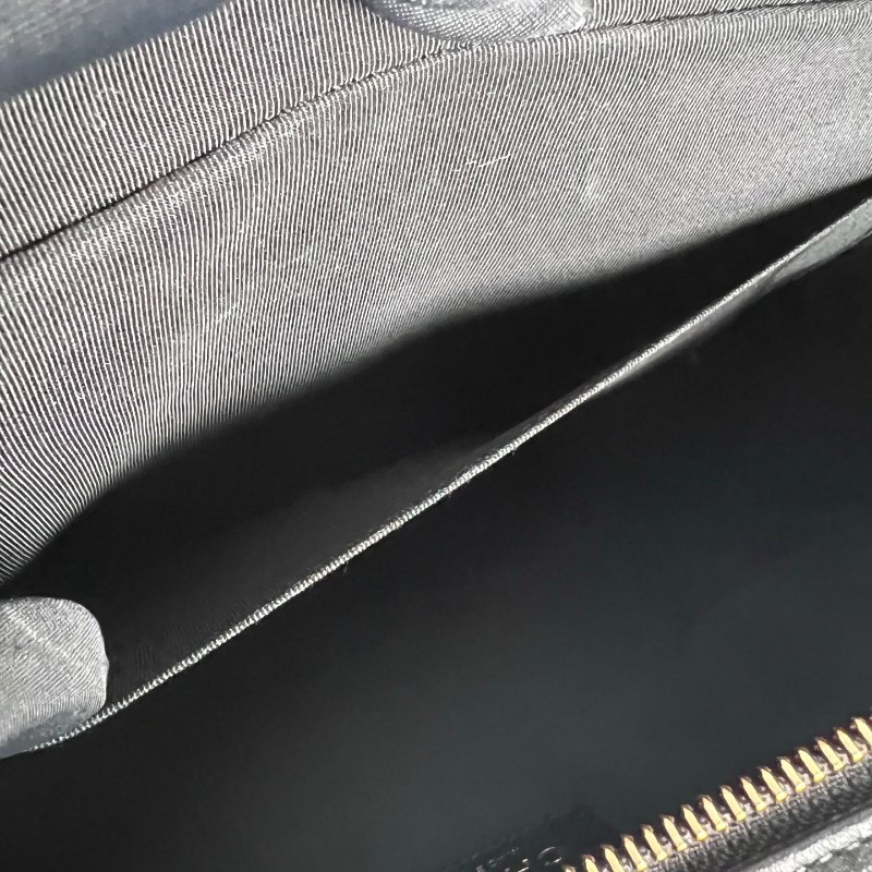 CHANEL 菱格肩背包牛皮黑 保卡款26開-6