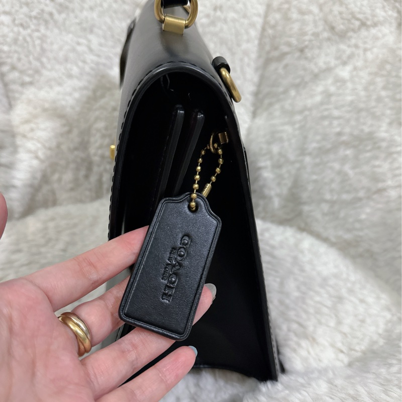 未使用coach Parker手提包（鏈條包）原價21800元-31