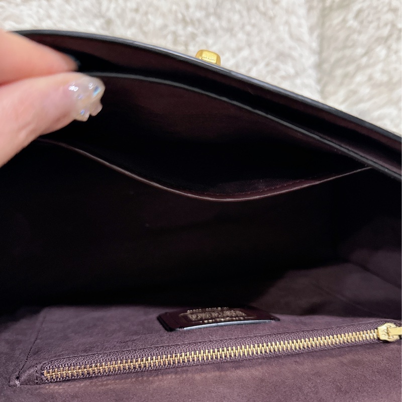 未使用coach Parker手提包（鏈條包）原價21800元-40