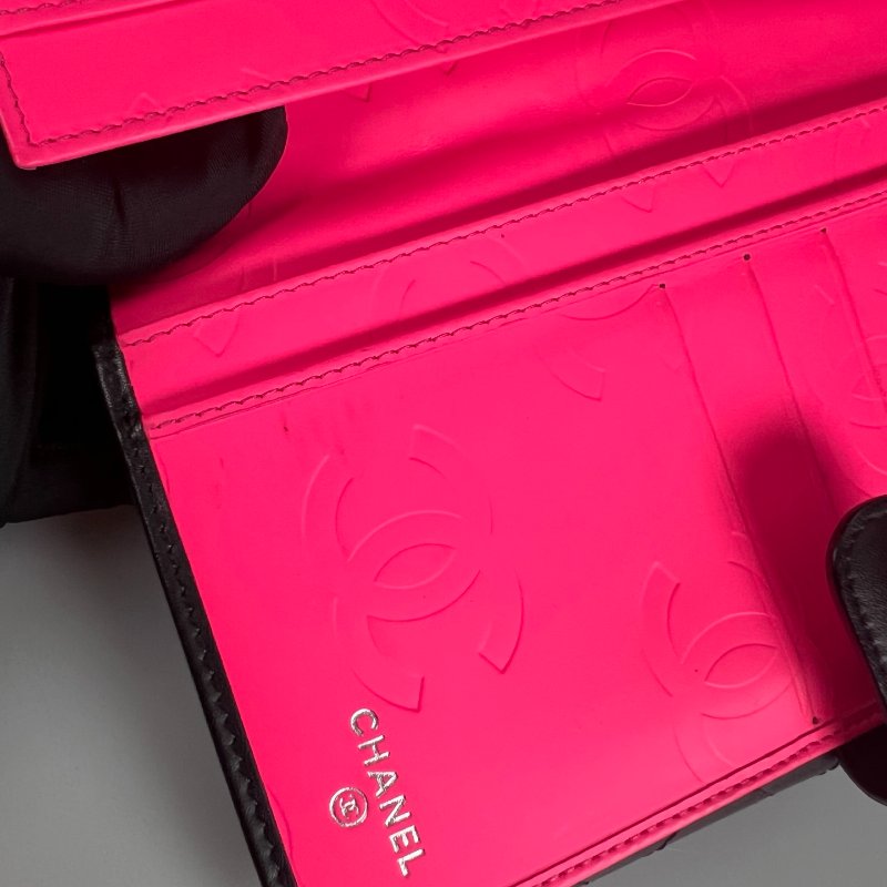 CHANEL 康朋扣式對開長夾 黑  17開-9