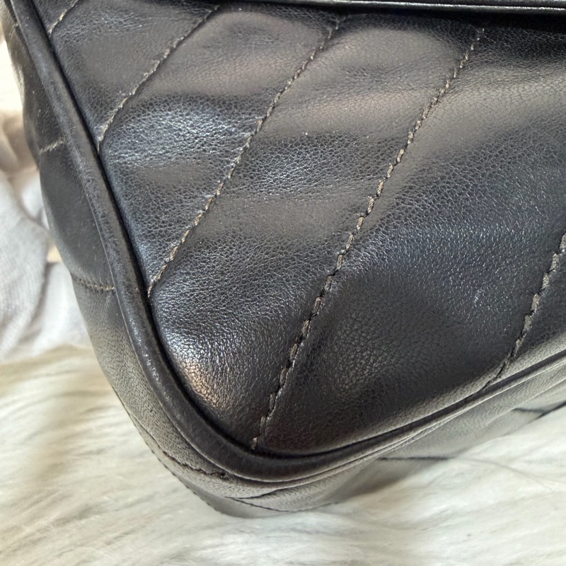 CHANEL 黑羊皮 金球 雕花鍊 流蘇 方包 相機包 斜背包 前口袋 老香 vintage-6