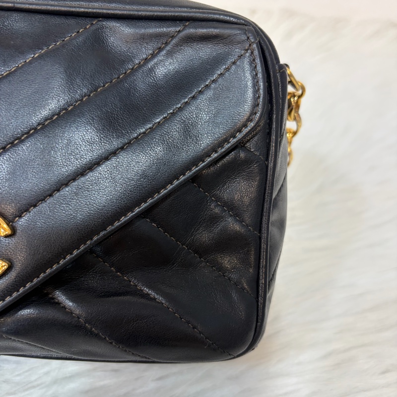 CHANEL 黑羊皮 金球 雕花鍊 流蘇 方包 相機包 斜背包 前口袋 老香 vintage-35