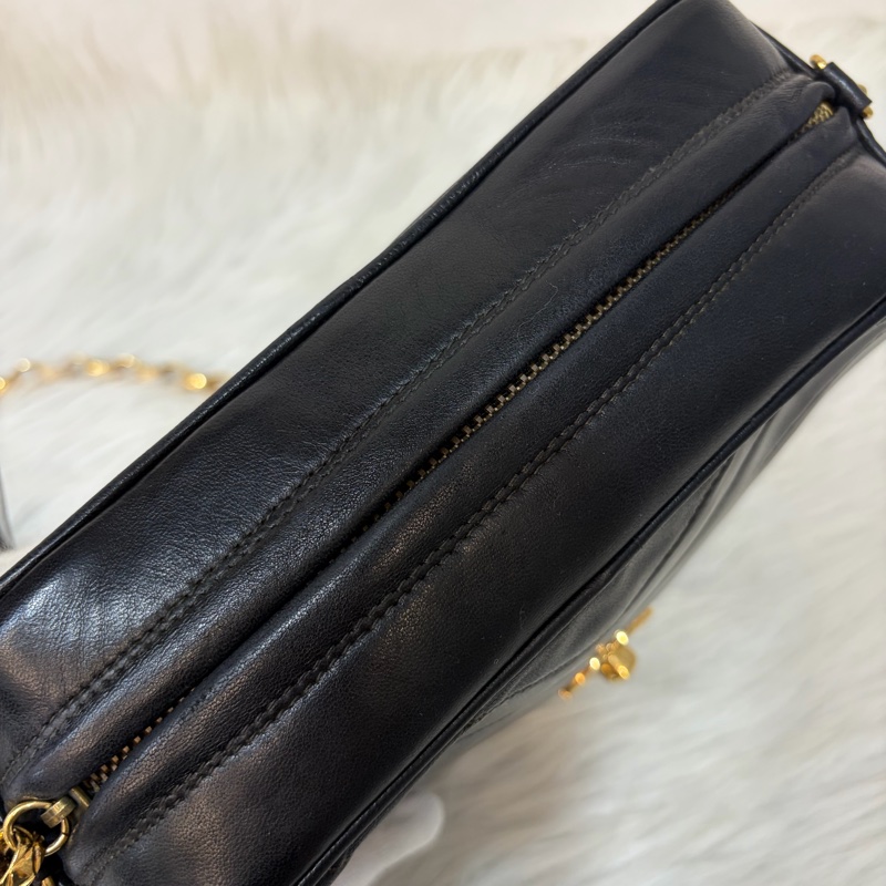 CHANEL 黑羊皮 金球 雕花鍊 流蘇 方包 相機包 斜背包 前口袋 老香 vintage-37