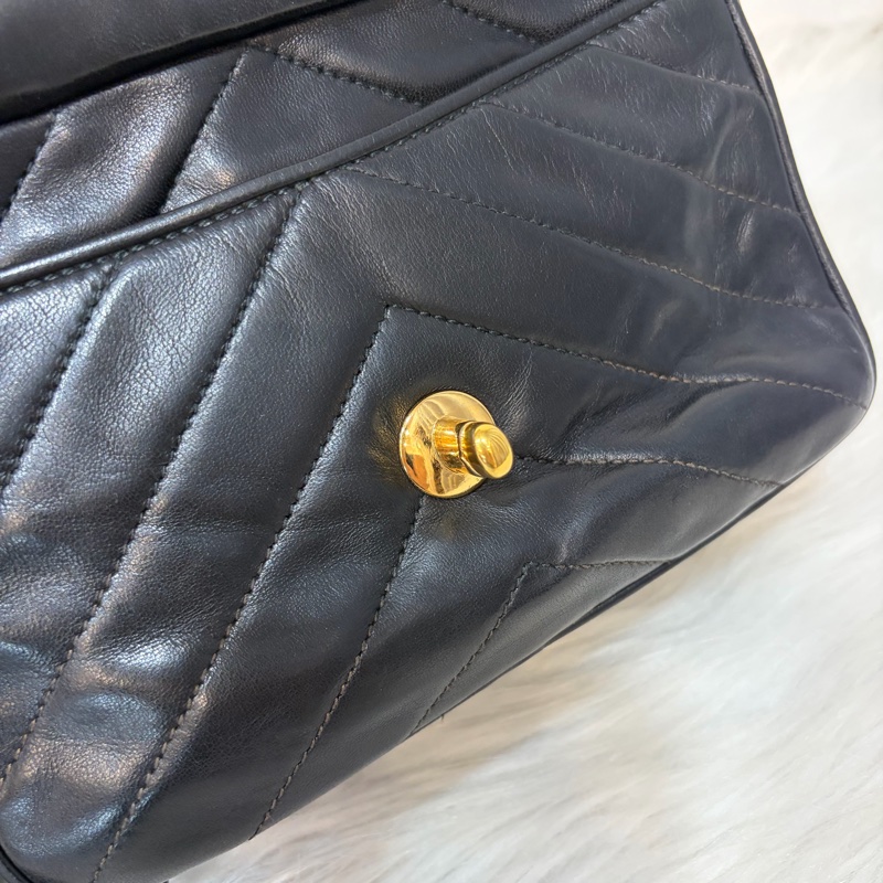 CHANEL 黑羊皮 金球 雕花鍊 流蘇 方包 相機包 斜背包 前口袋 老香 vintage-49