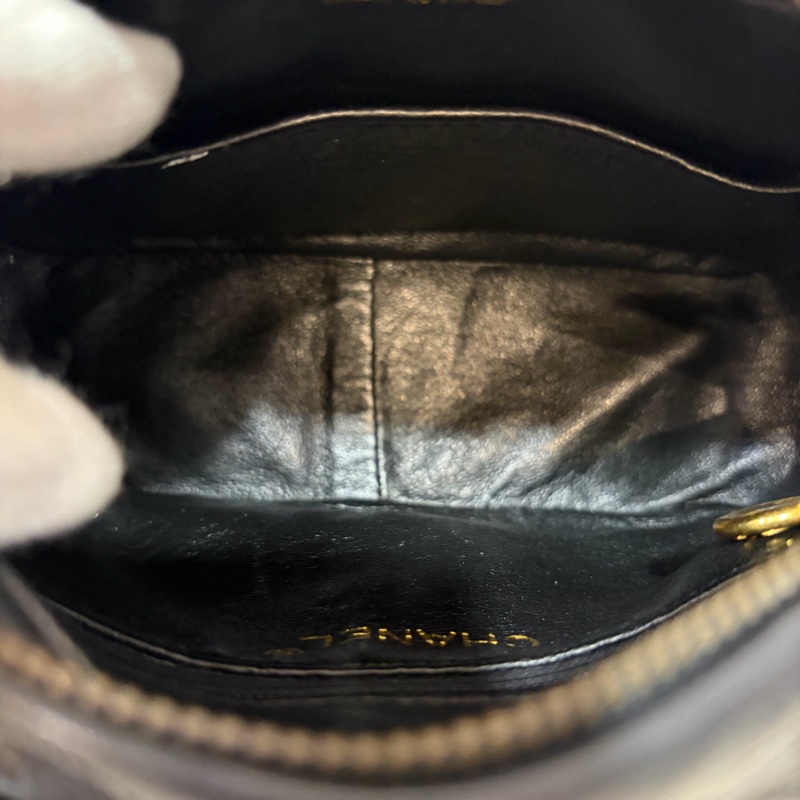 CHANEL 黑羊皮 金球 雕花鍊 流蘇 方包 相機包 斜背包 前口袋 老香 vintage-66