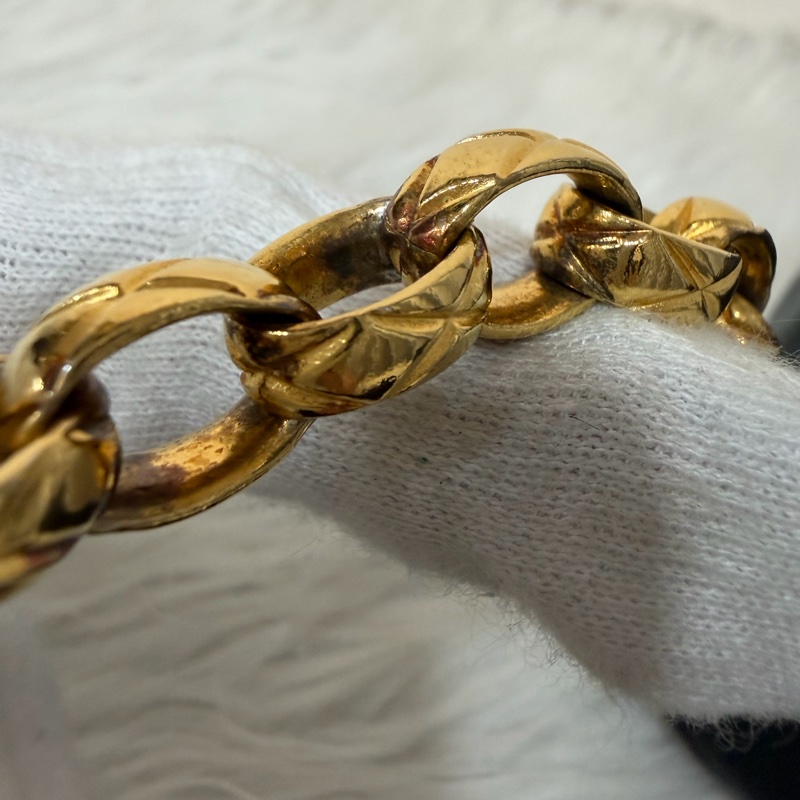 CHANEL 黑羊皮 金球 雕花鍊 流蘇 方包 相機包 斜背包 前口袋 老香 vintage-89