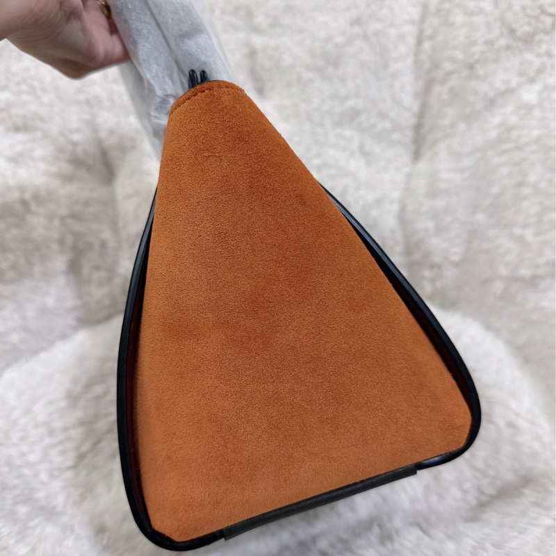 未使用coach troupe 拼接色手提肩背包（原價27800元）-20